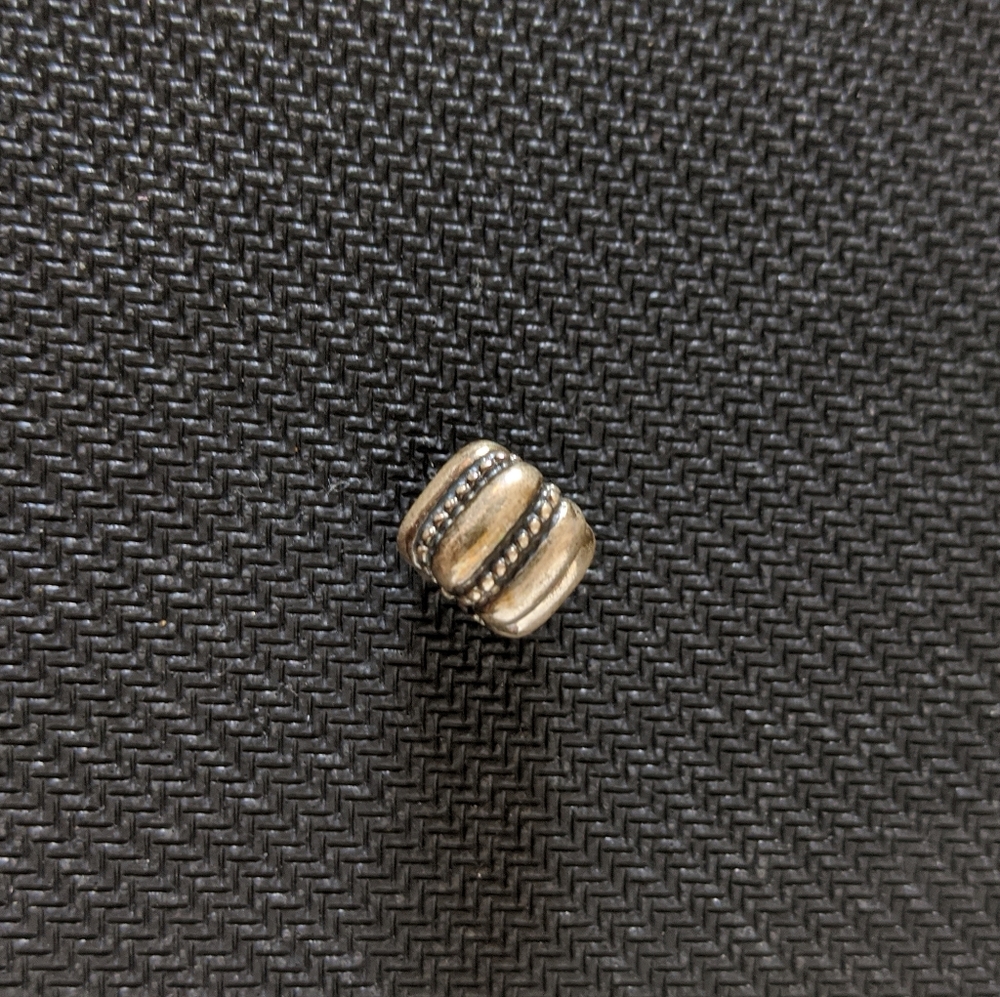 Pandora Clip Charm